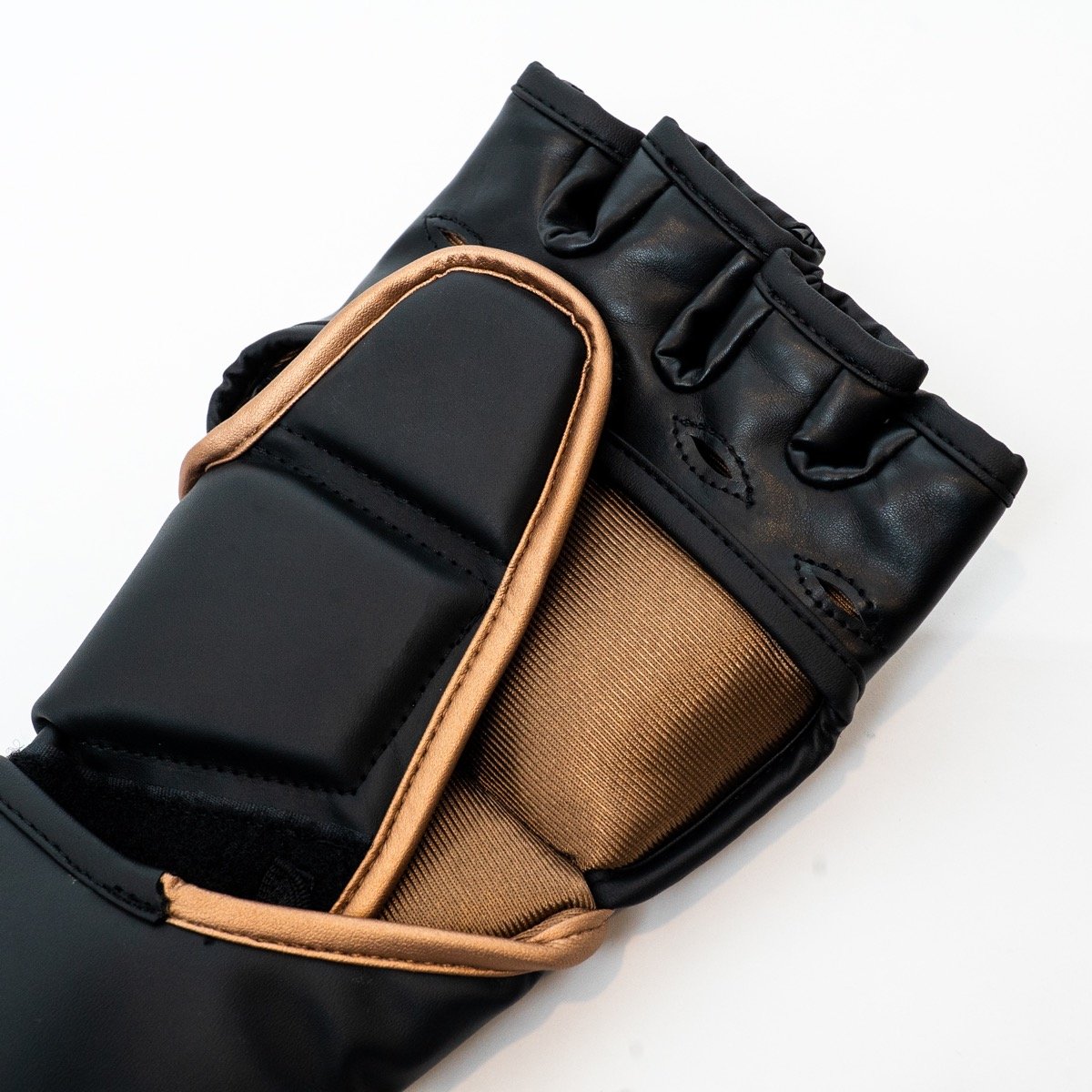 Titan MMA Grappling Glove - Image 4